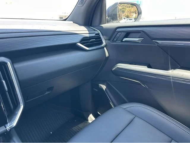 2025 GMC Acadia Elevation - Photo 8