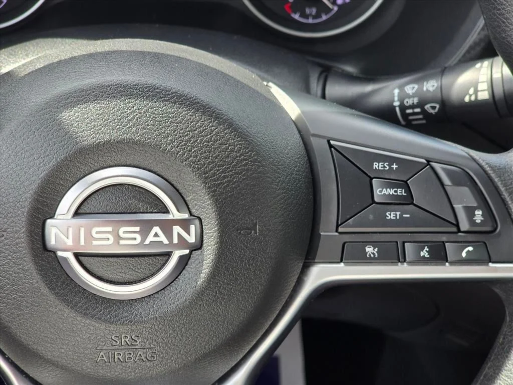 Used 2025 Red Nissan SV image 15
