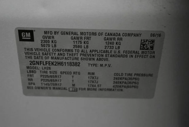 Used 2017 Silver Chevrolet LT image 24