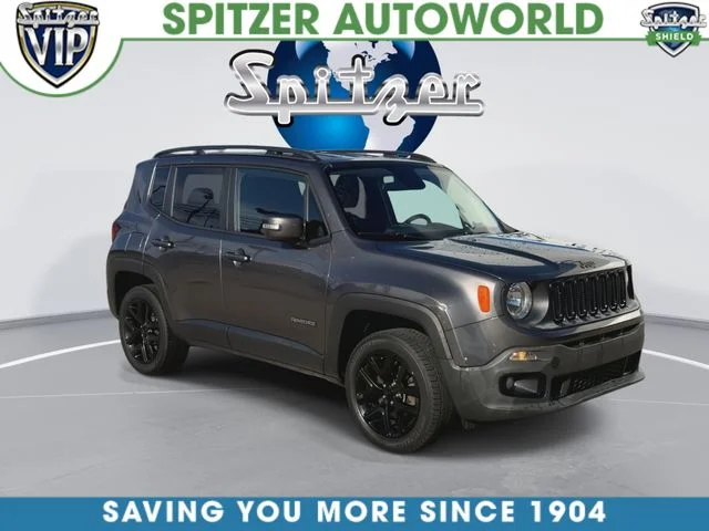 Used 2017 Gray Jeep Latitude image 3