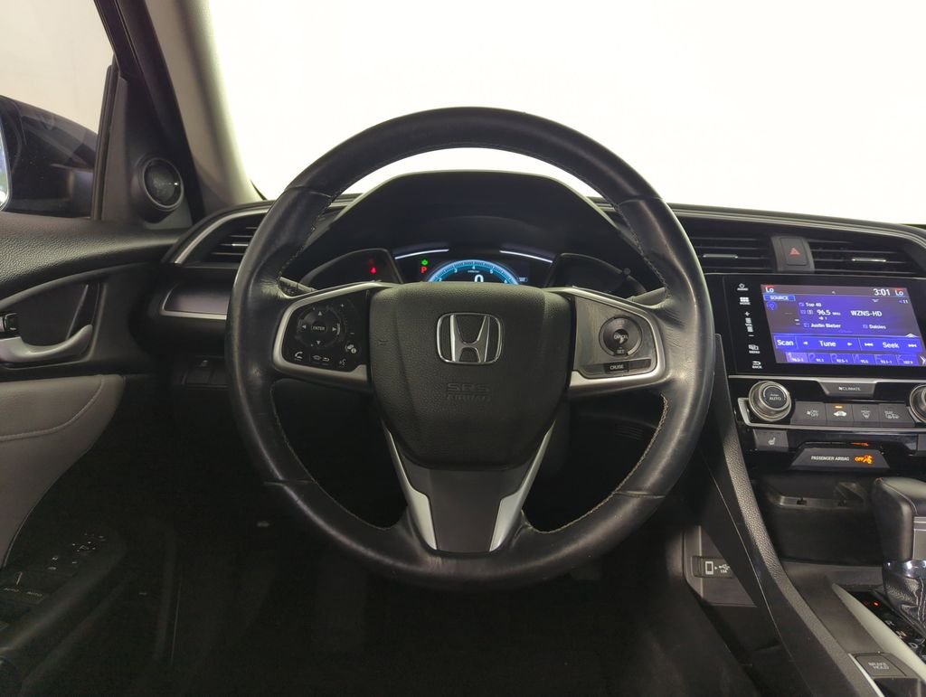 Used 2017  Honda EX-L image 17