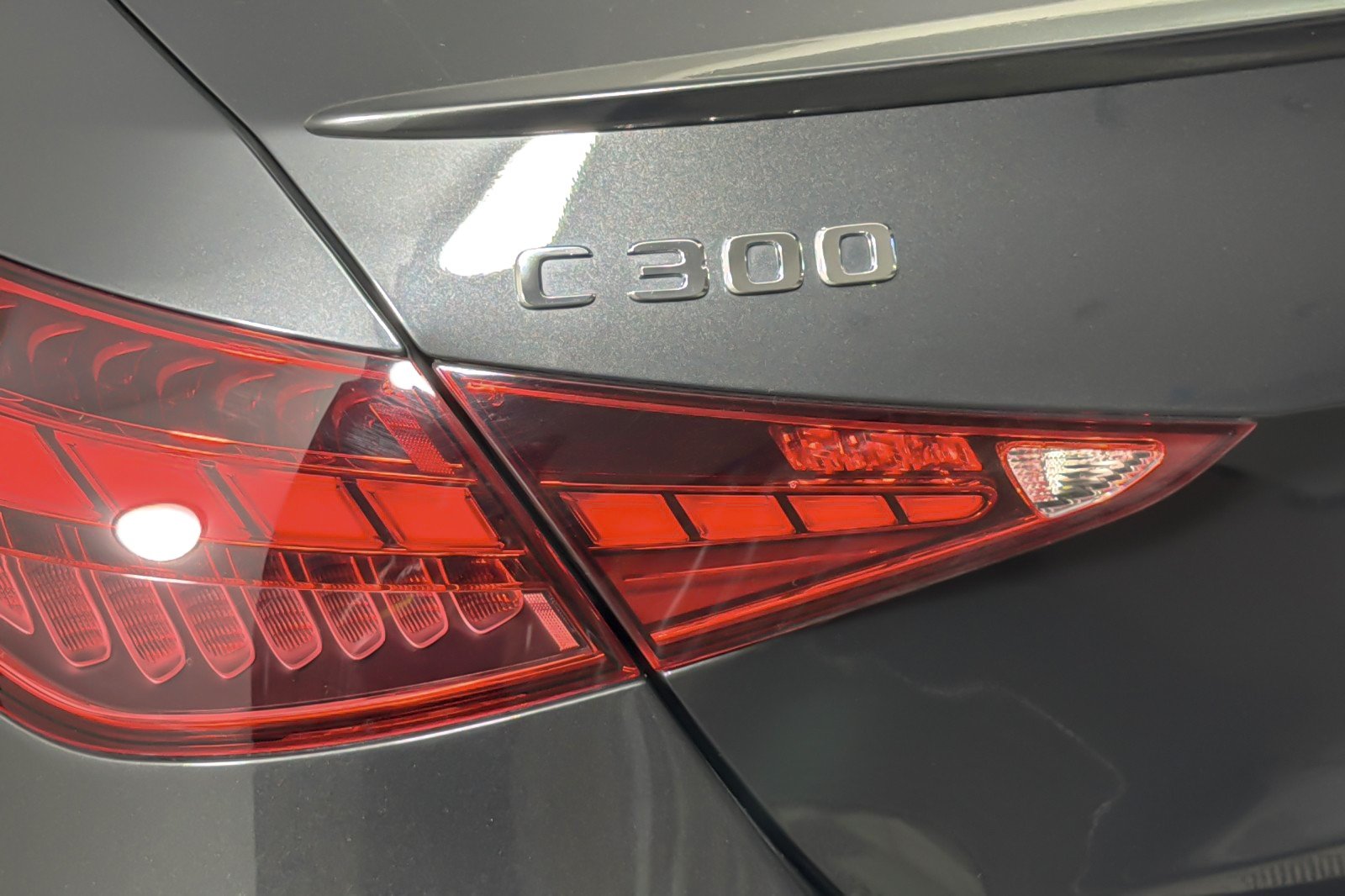 Used 2023 GRAPHITE GRAY Mercedes-Benz C 300 Sedan image 25