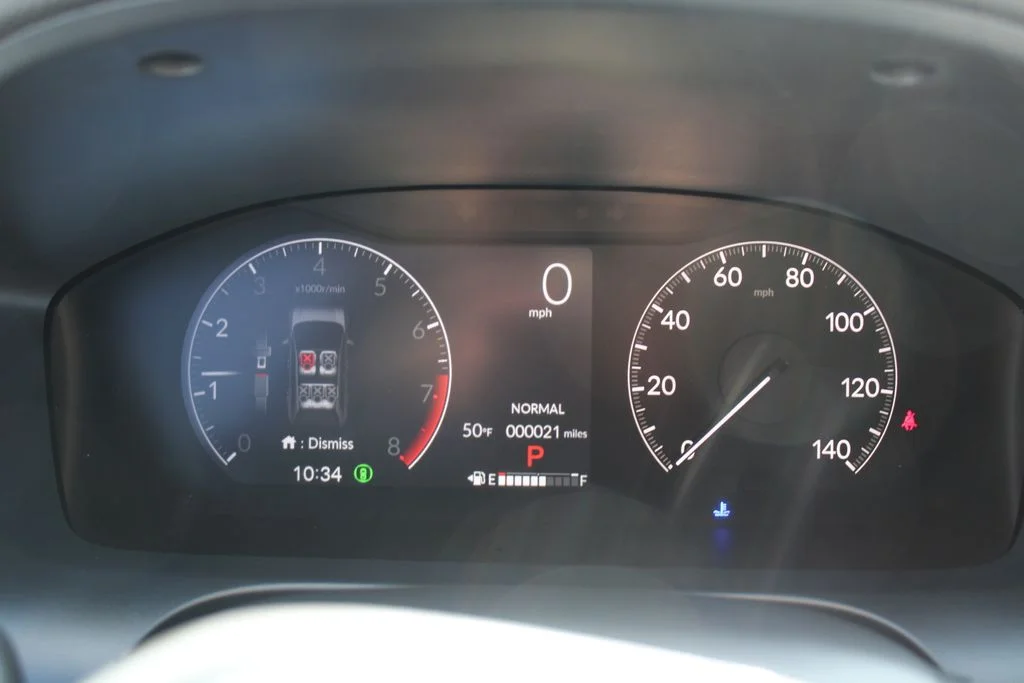 New 2026 Platinum White Pearl Honda AWD LX image 24