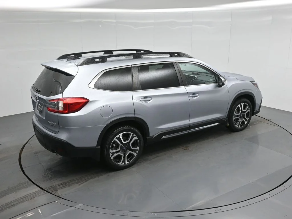 Certified Used 2023 Silver Subaru Limited image 42