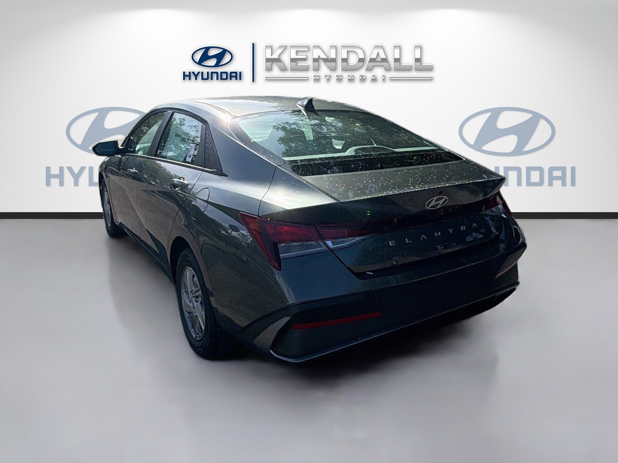 New 2026 Amazon Gray Hyundai SE image 30