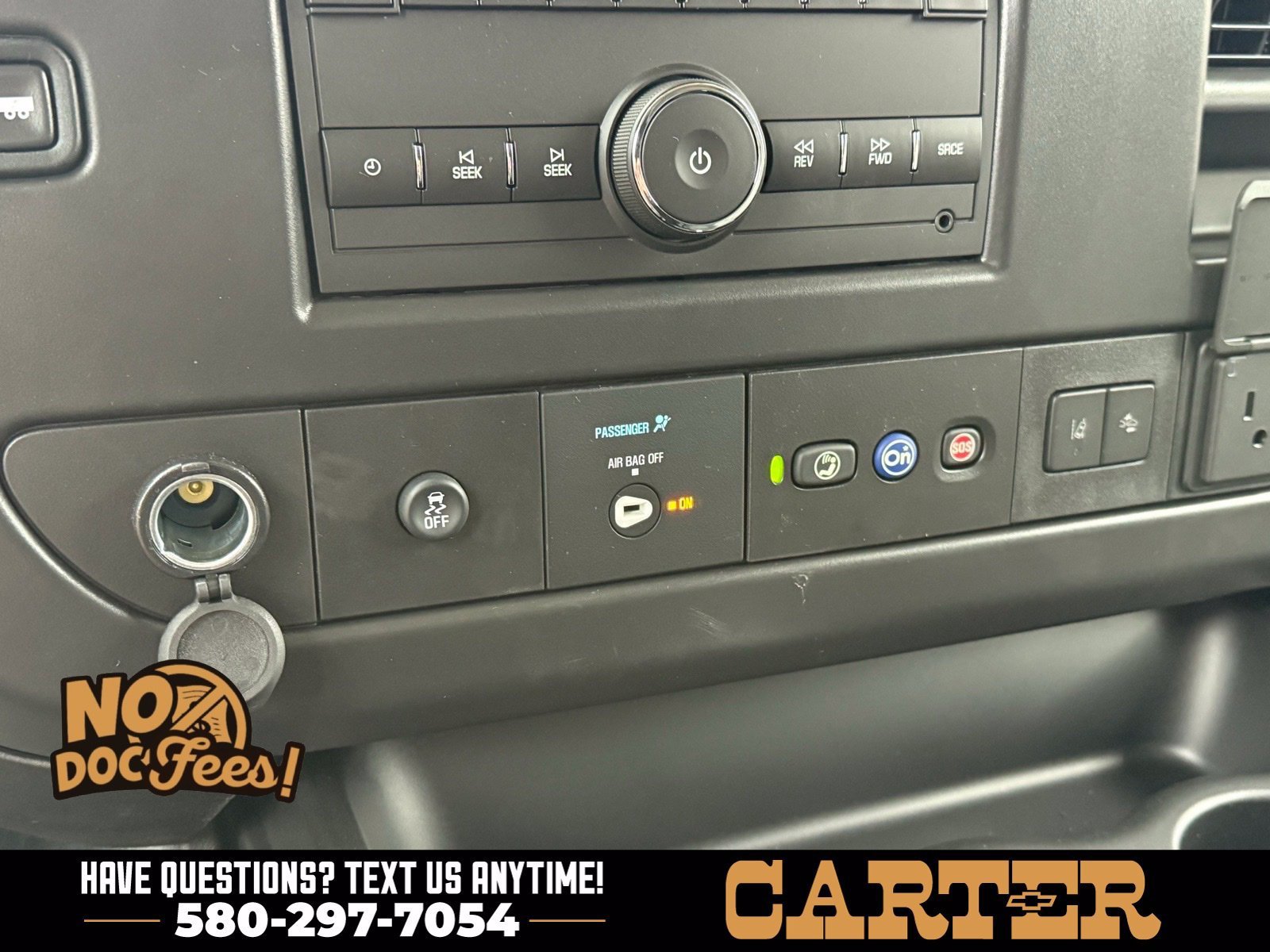 2025 Chevrolet Express Cargo Work Van - Photo 17