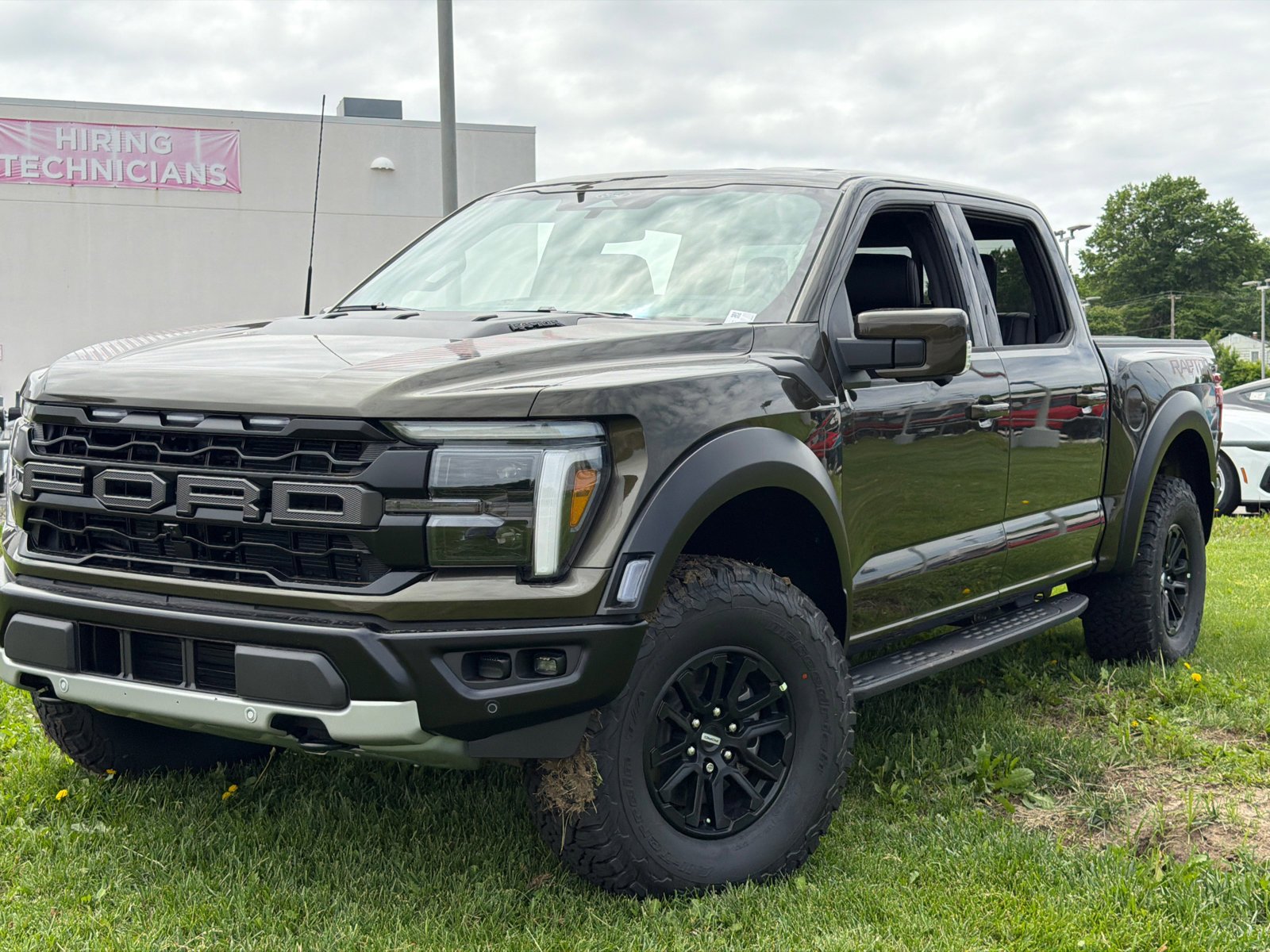 New 2026 Shelter Green Ford Raptor® image 4
