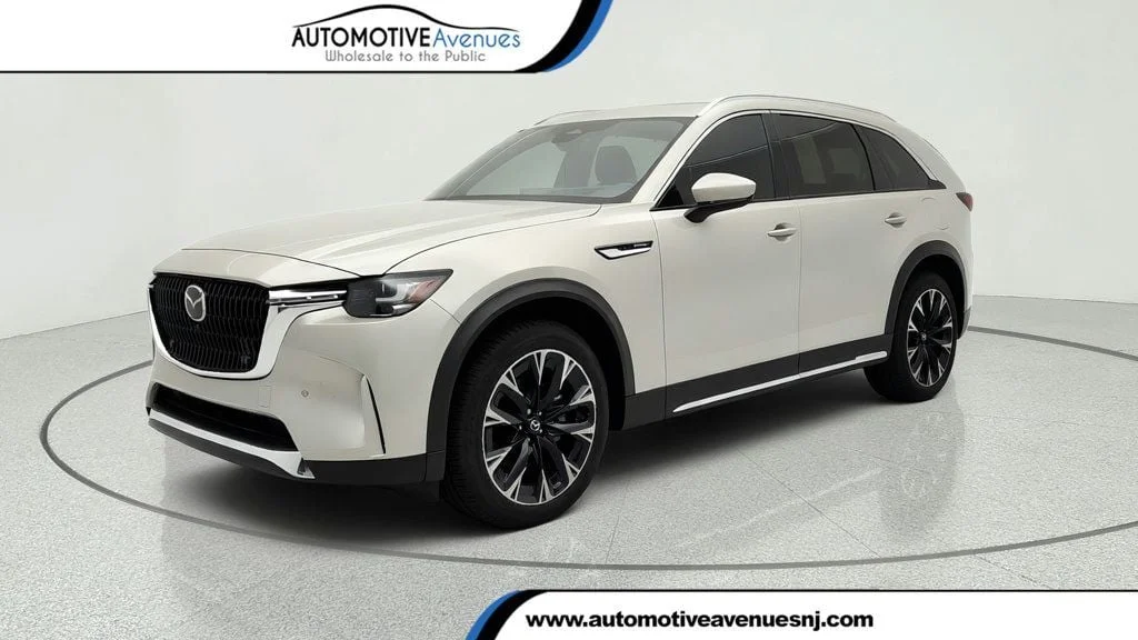 2025 Mazda CX-90's photo