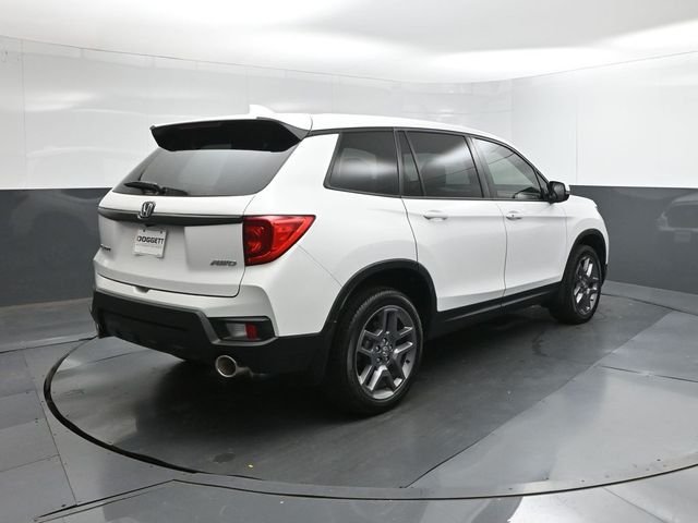 Used 2023 White Honda EX-L image 8