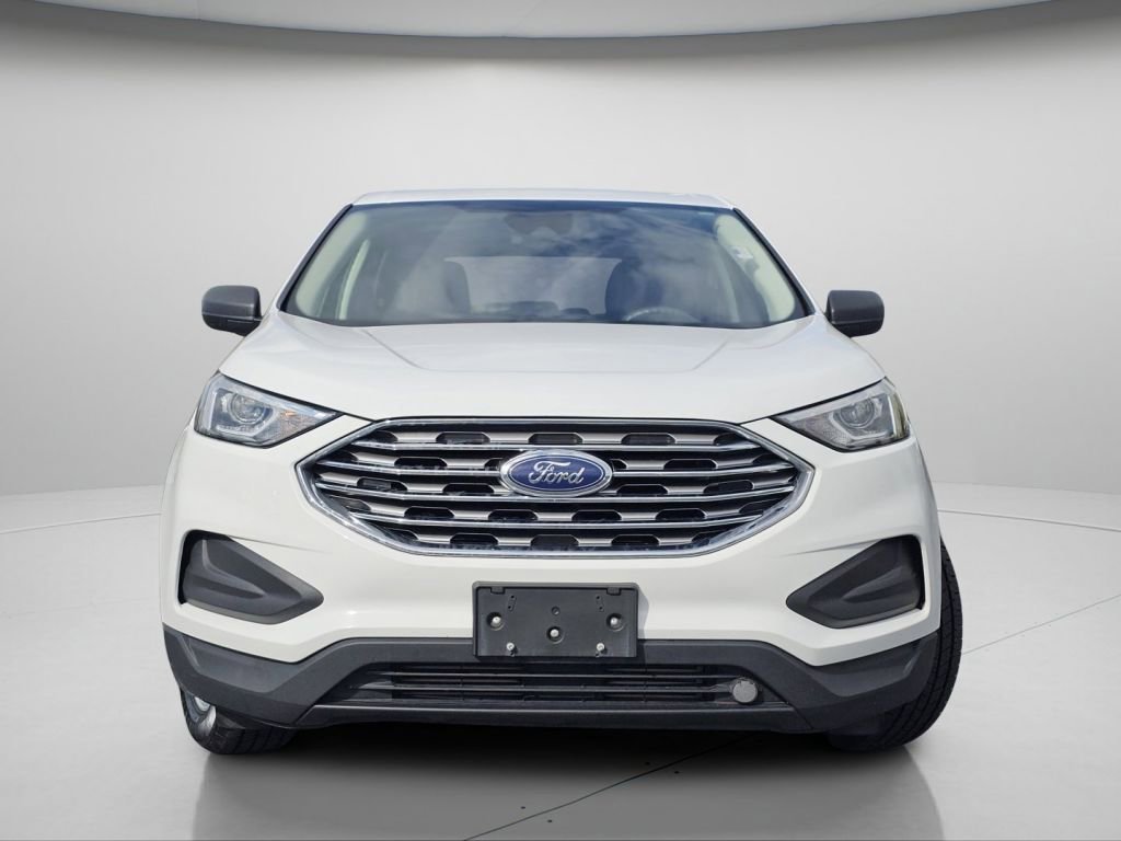 Used 2022 Oxford White Ford SE image 3