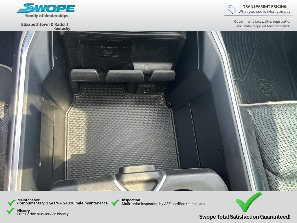 Used 2020 Bright White Clearcoat Ram Laramie image 23