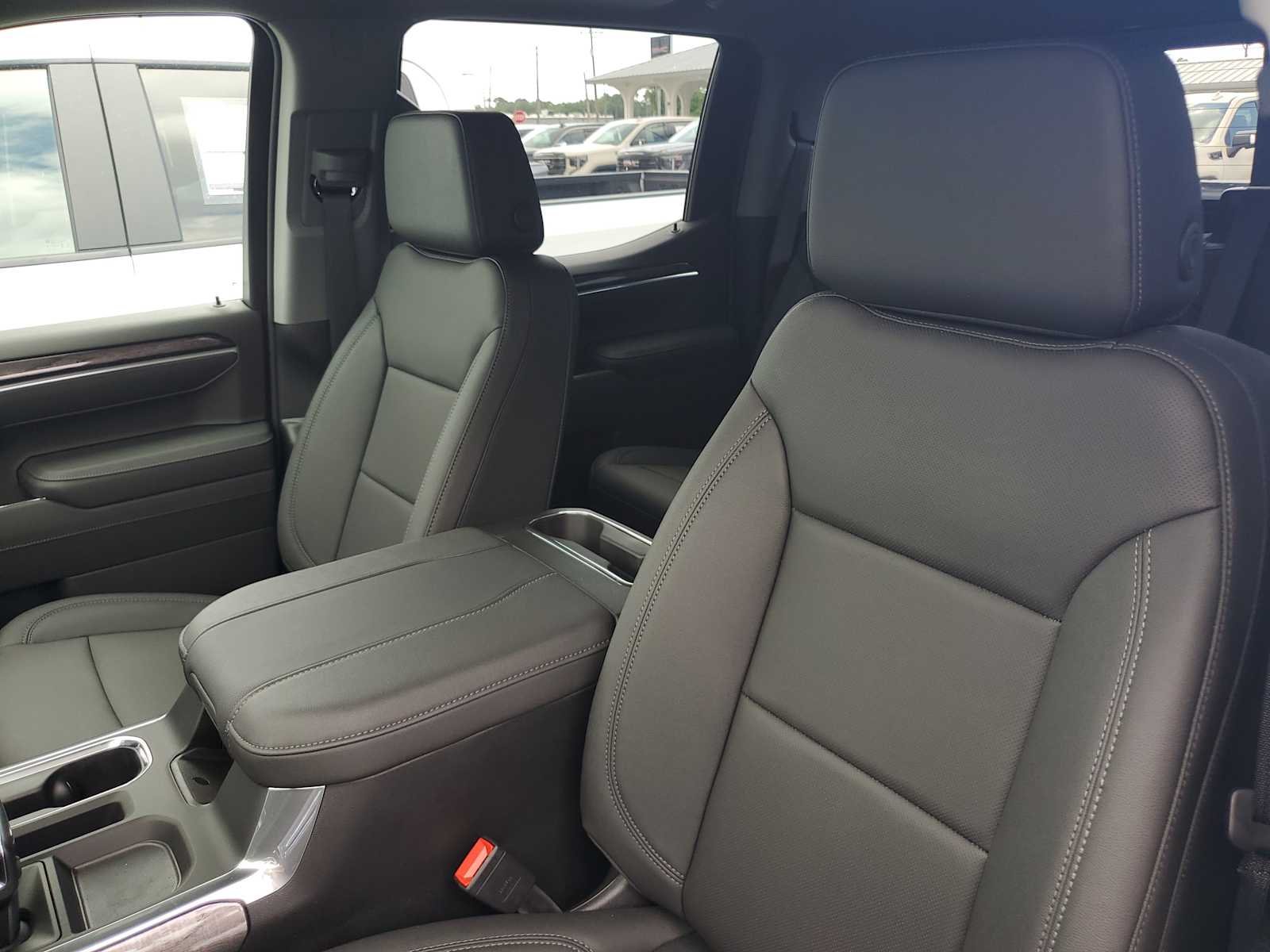 New 2026 Summit White Chevrolet LTZ image 24