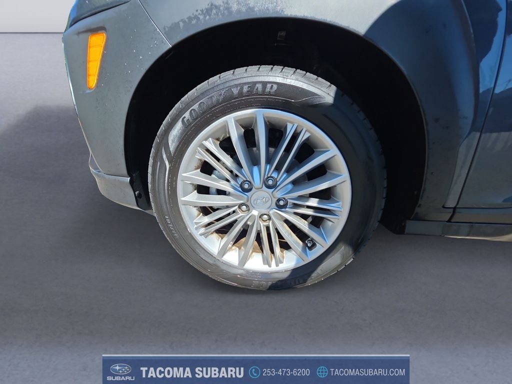 Used 2018 Gray Hyundai SEL image 9
