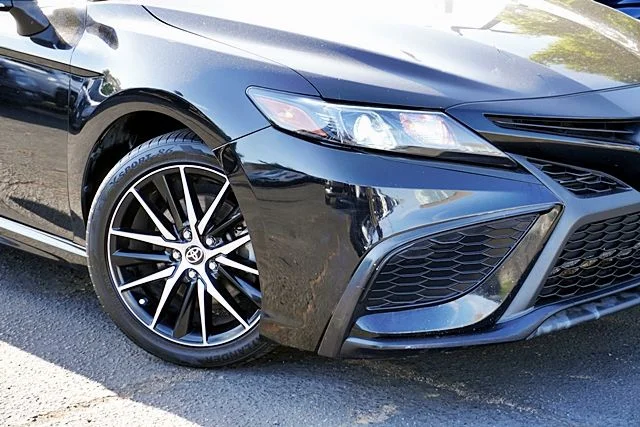 Used 2022 Black Toyota SE image 3