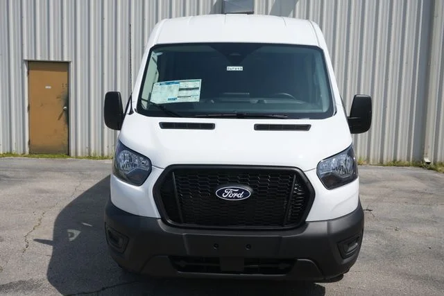 New 2026 Oxford White Ford Cargo Van image 7