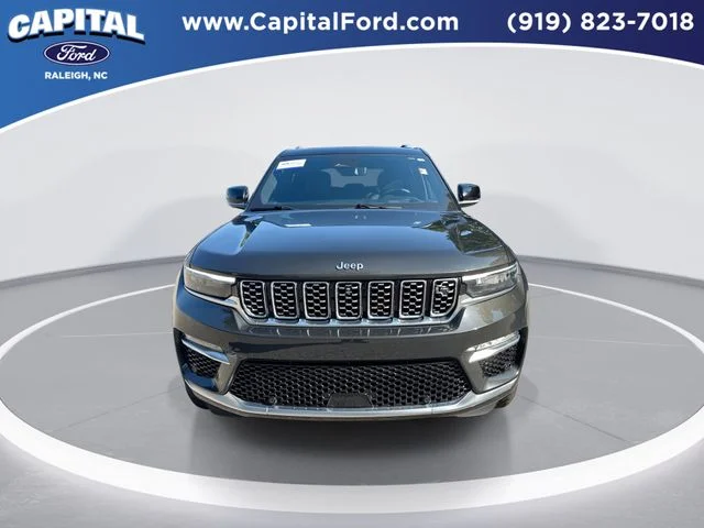 Used 2023 Brown Jeep Summit Reserve image 3
