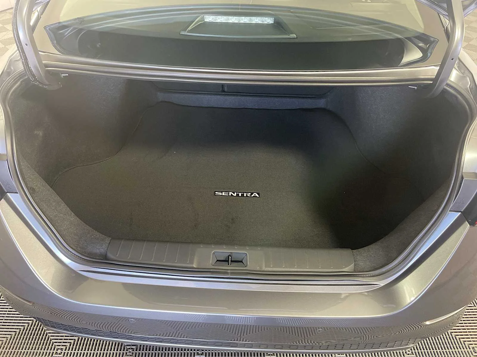Certified Used 2025 Gun Metallic Nissan SV image 22