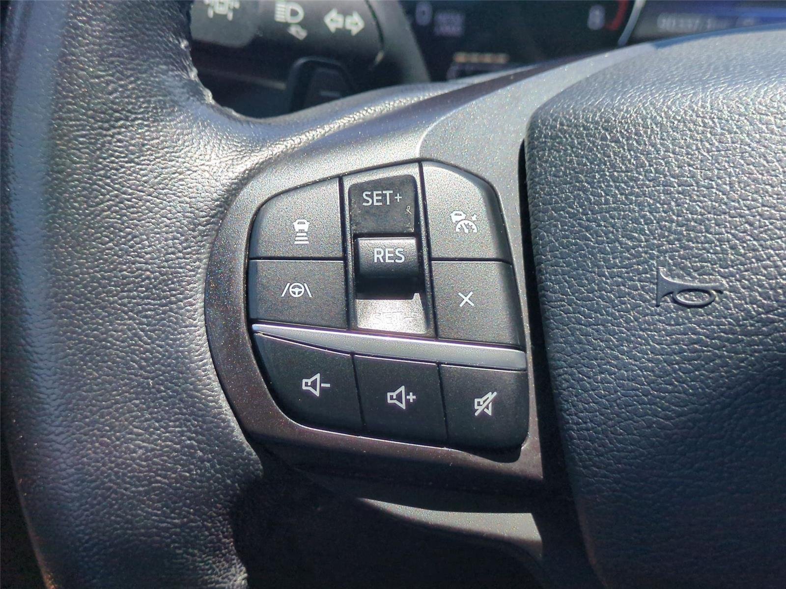 Used 2020 Silver Spruce Metallic Ford XLT image 20