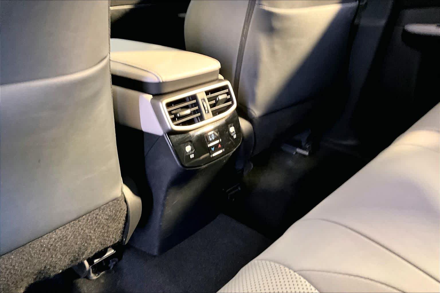 Used 2024 Eminent White Pearl Lexus Premium image 35