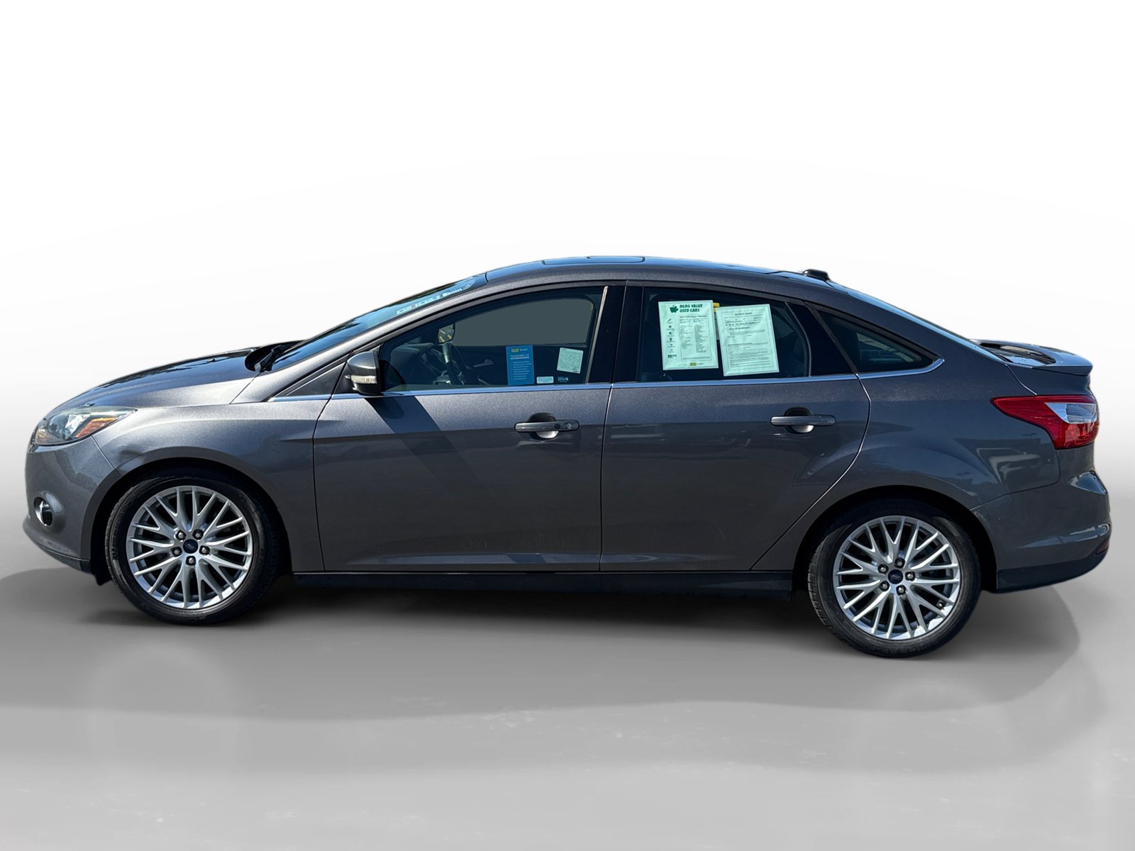 Used 2014 Sterling Gray Metallic FORD Titanium image 2
