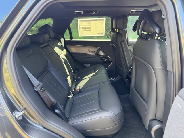New 2027  Land Rover SE image 17