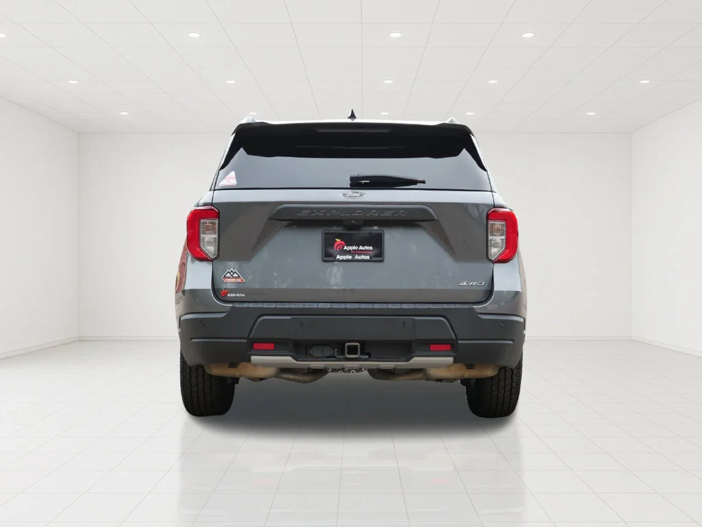 Used 2023 Gray Ford Timberline image 5