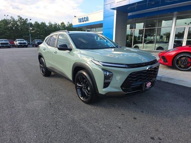 Cacti Green 2026 Chevrolet Trax SUV / Crossover Front-Wheel Drive 