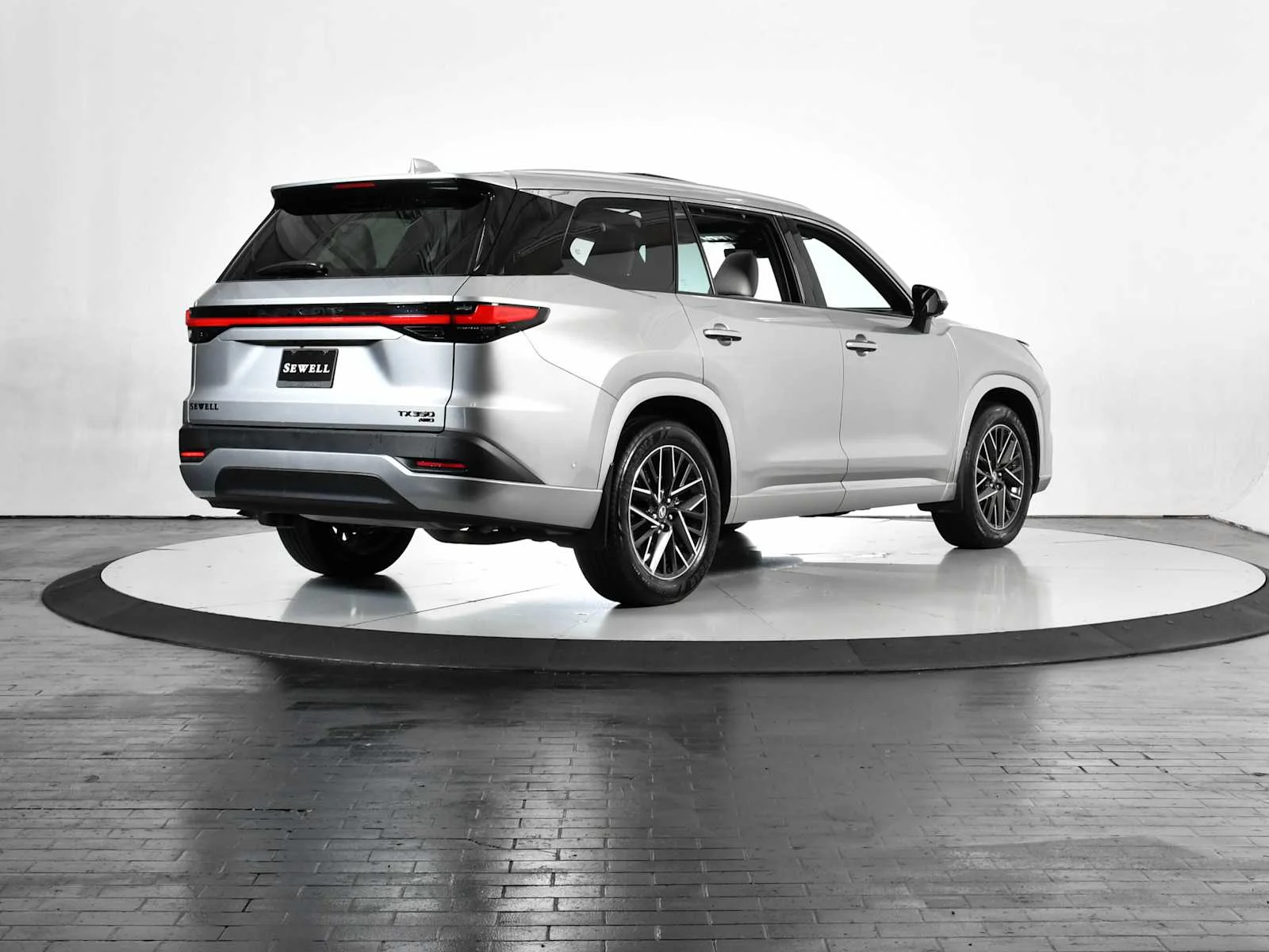 Certified Used 2026 CELESTIAL SILVER Lexus Premium image 5