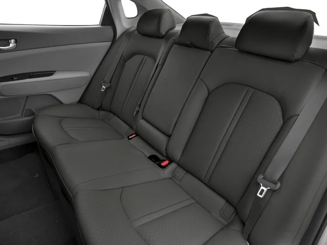 Used 2016 Platinum Graphite Kia LX Turbo image 17