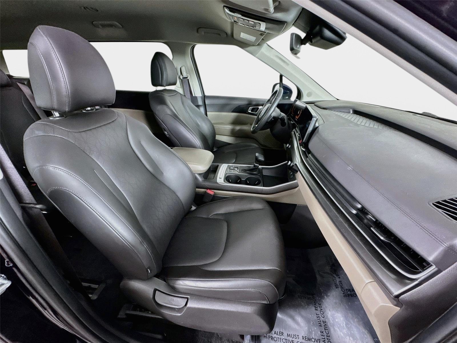 Used 2025 Deep Chroma Blue Kia LXS image 28