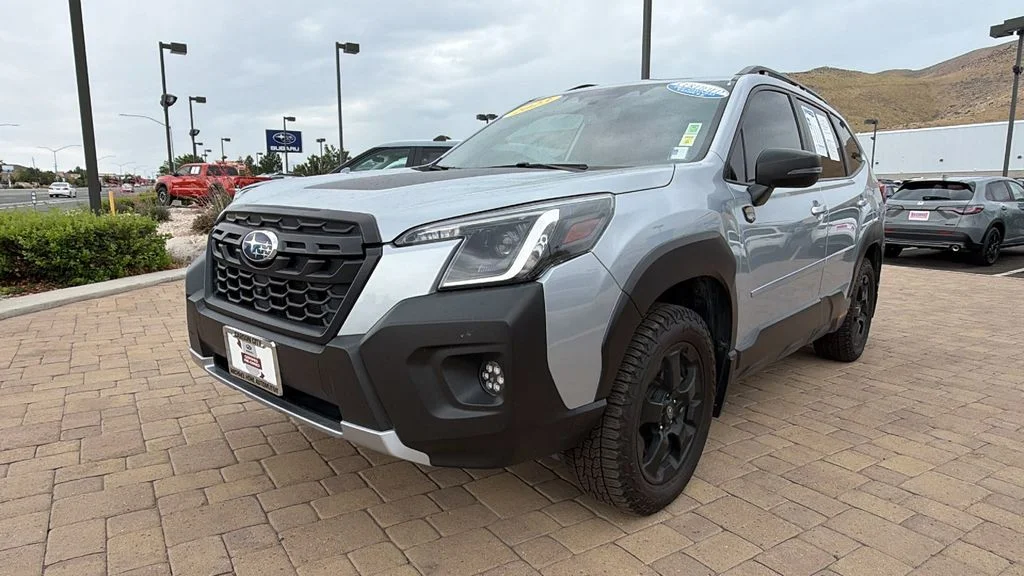 Certified Used 2023 Ice Silver Metallic Subaru Wilderness image 7