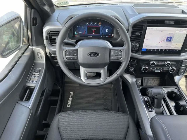 New 2026 Carbonized Gray Metallic Ford XLT image 10