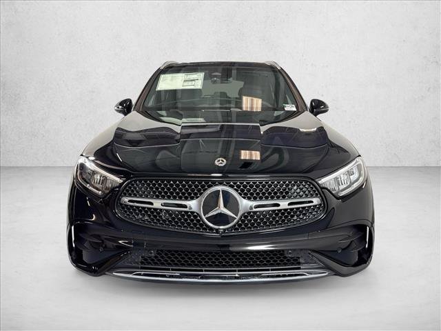 New 2026 Black Mercedes-Benz GLC 300 image 32