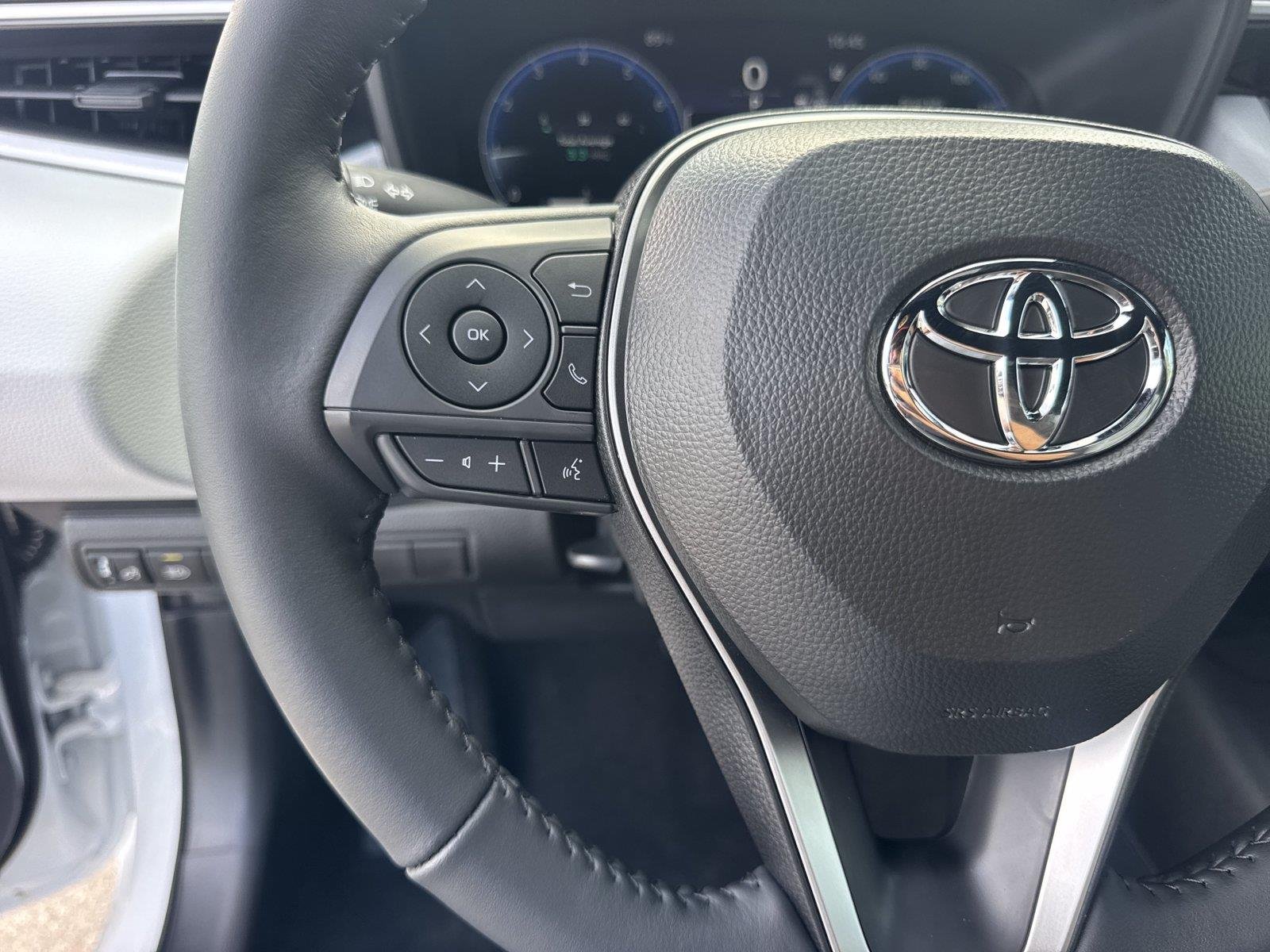 New 2026 Ice Cap Toyota  SE image 9