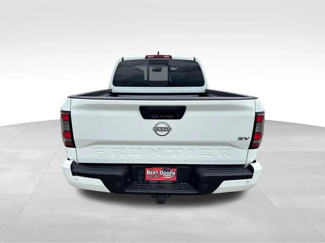 Used 2024 White Nissan SV image 7