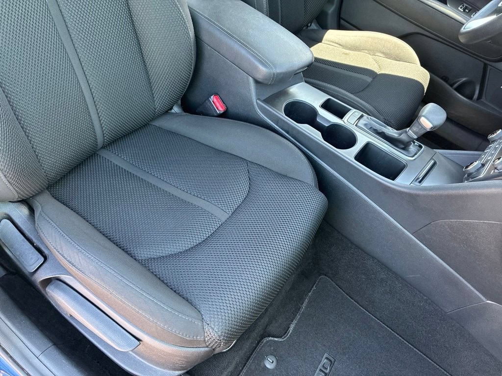 Used 2019 Horizon Blue Kia LX image 47