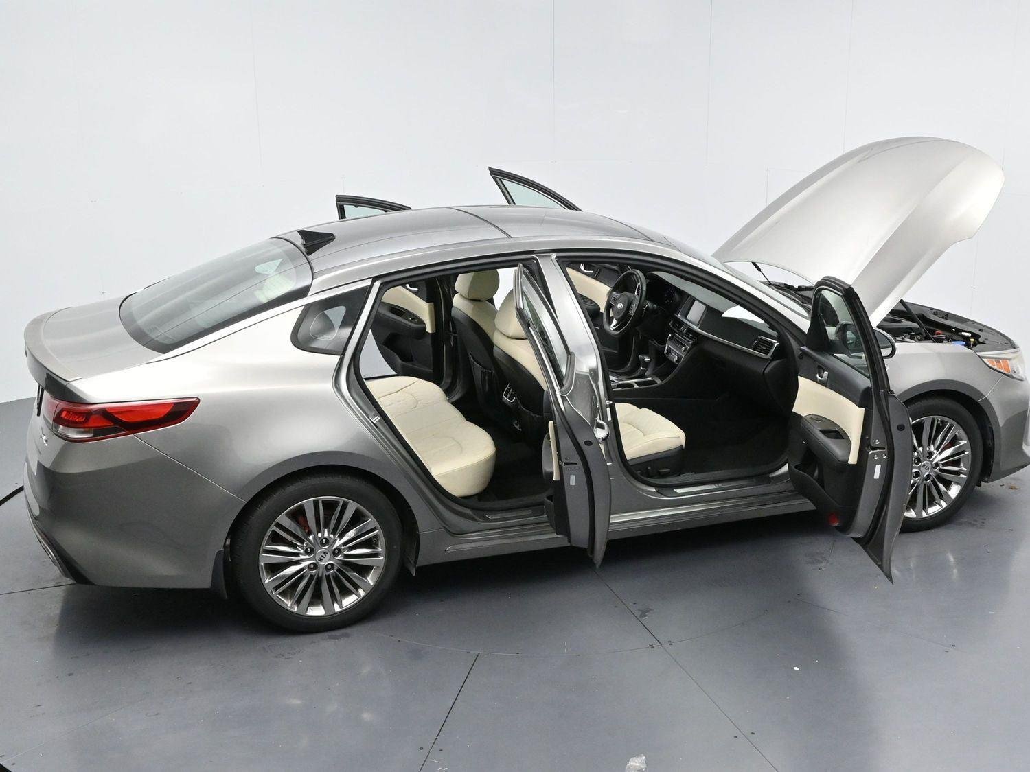 Used 2016 Titanium Silver Kia SXL Turbo image 40