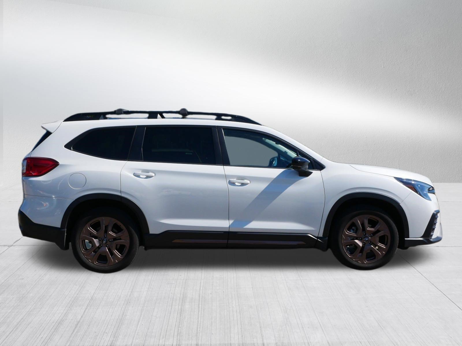 Used 2025 Crystal White Pearl Subaru Limited Bronze Edition image 8