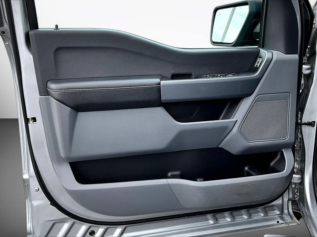 Used 2023 Silver Ford XLT image 20