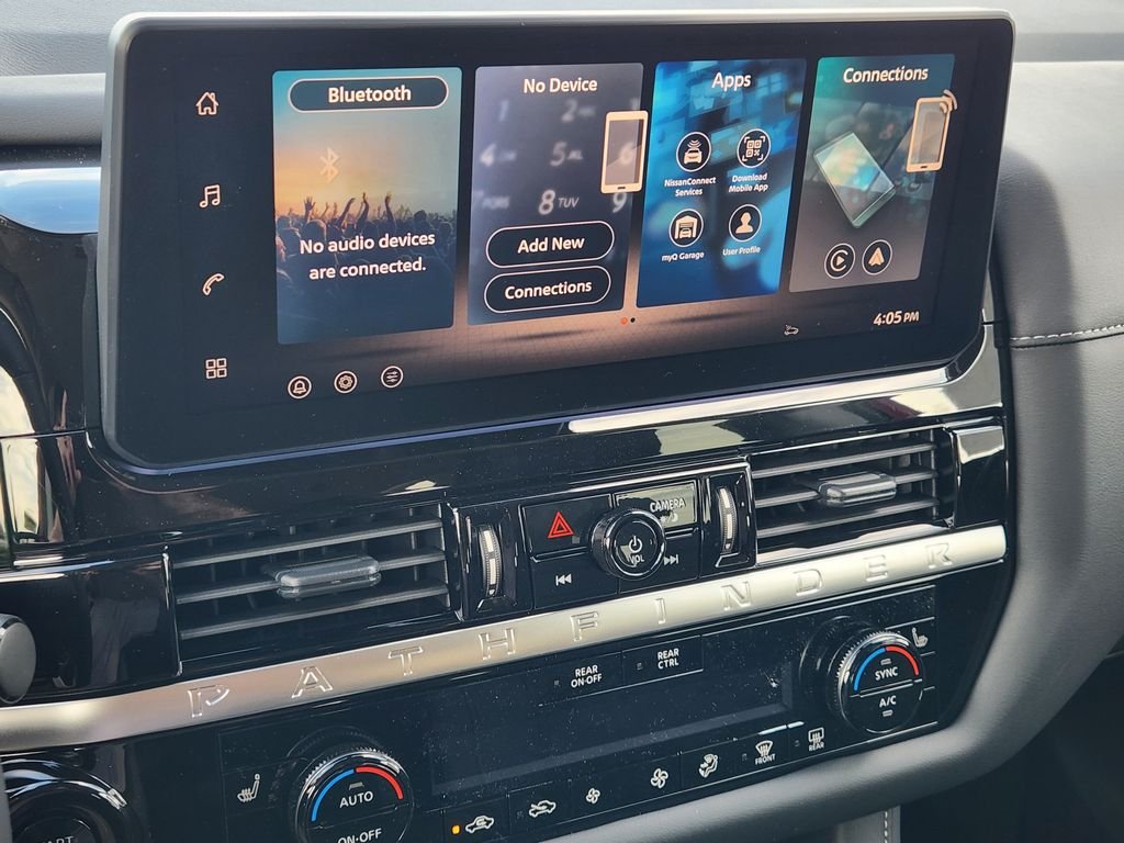 2026 Nissan Pathfinder SV - Photo 17
