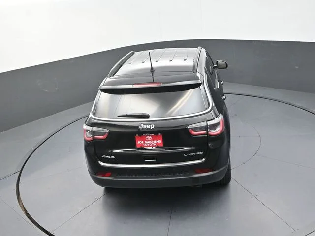 Used 2018 Black Jeep Limited image 27