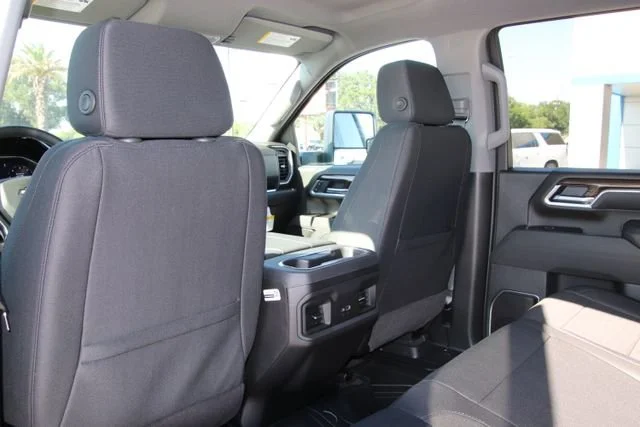 2026 Chevrolet Silverado 3500 HD LT - Photo 19