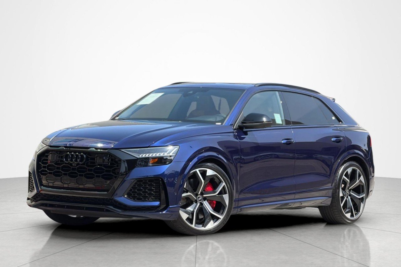 2024 Audi RS Q8 -'s photo