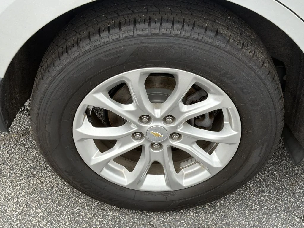 Used 2020 Silver Chevrolet LT image 19