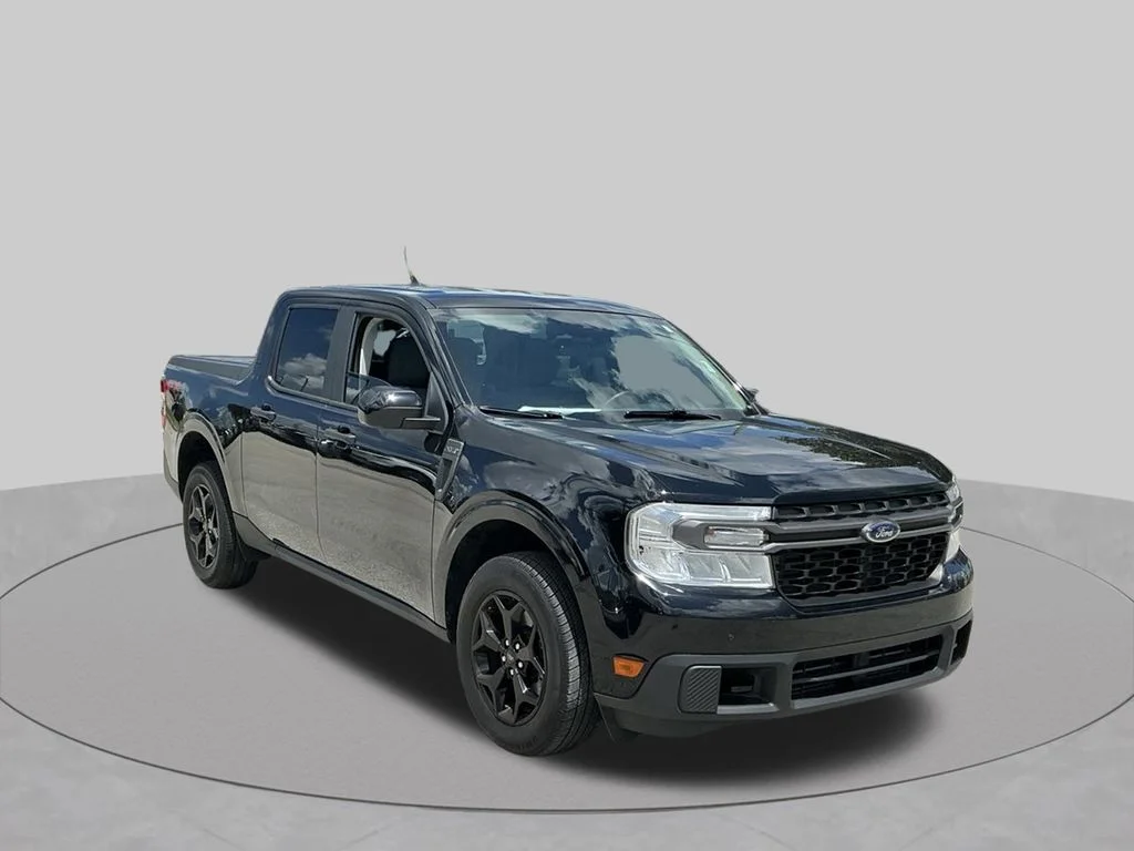 Used 2024 Black Ford XLT image 18