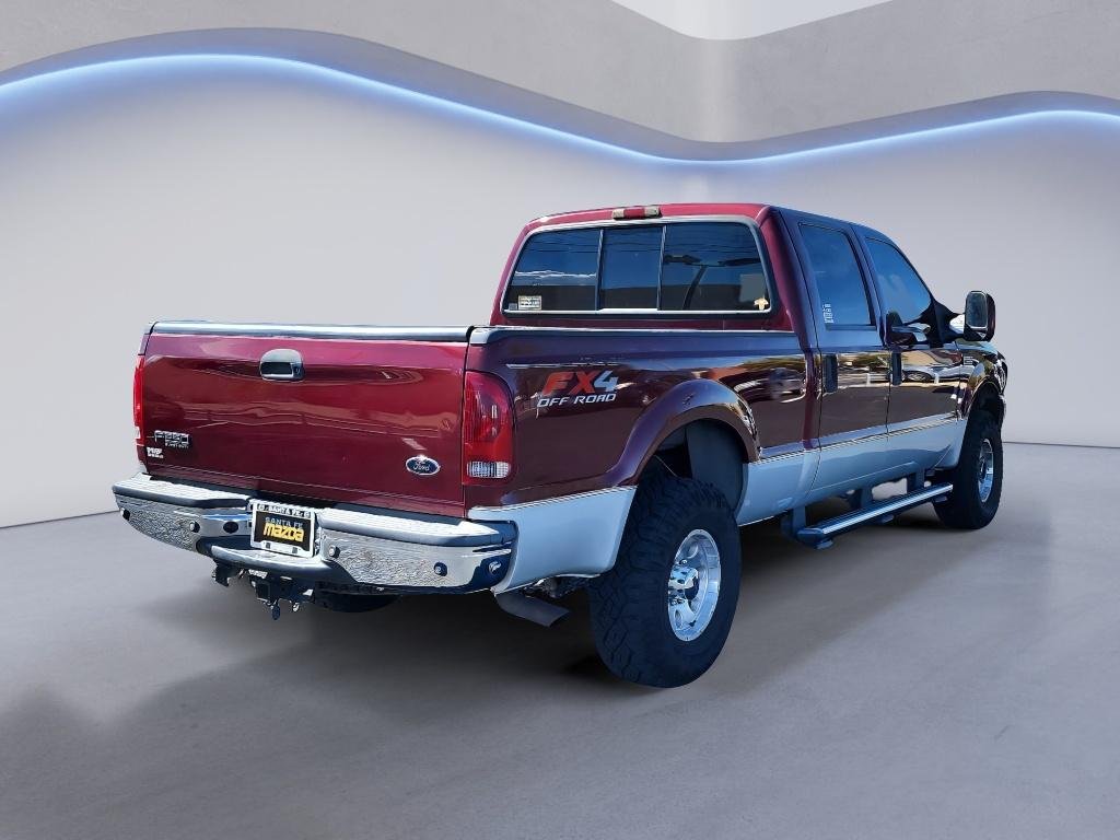 Used 2004 Red Ford  image 6