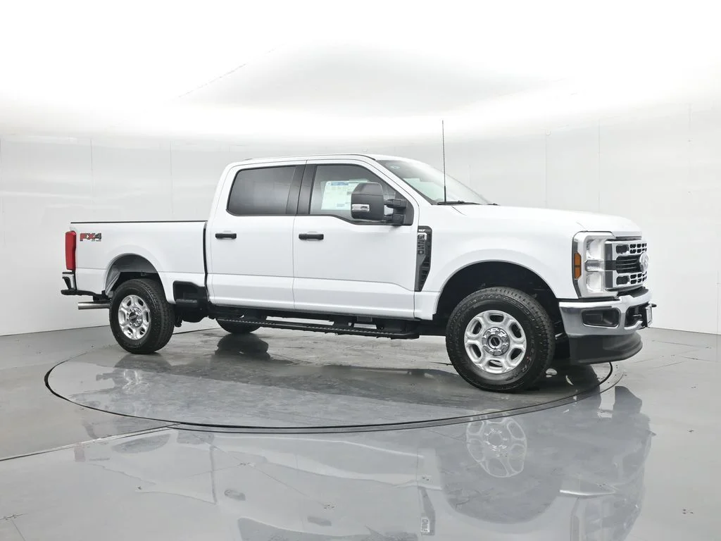 New 2026 White Ford XL image 5