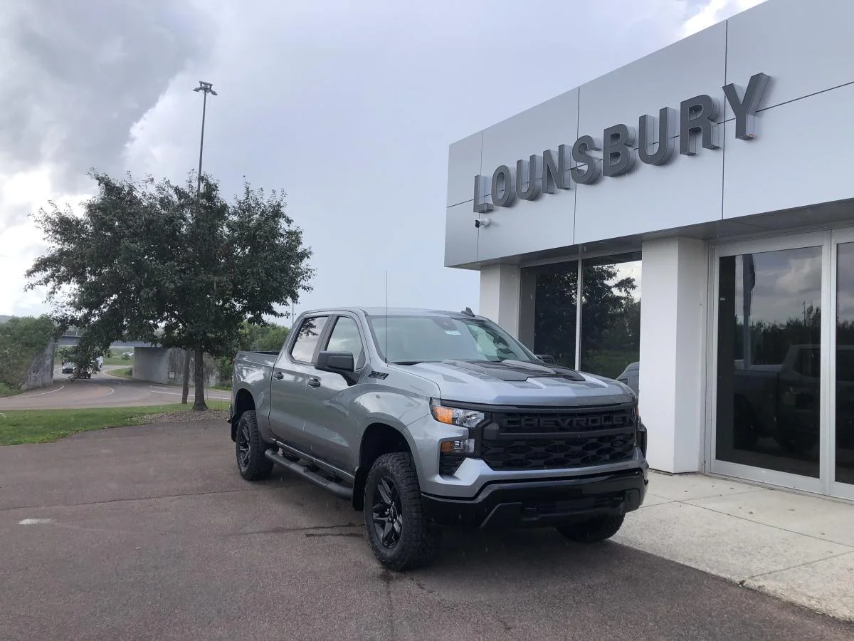 New 2026 Grey Chevrolet 4wd Crew Cab 147 image 3