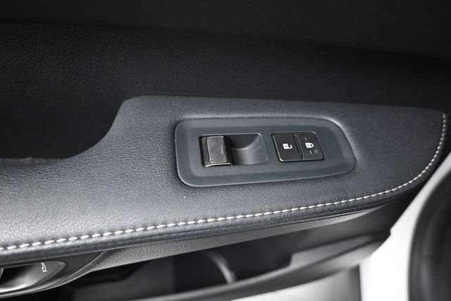 Used 2024 White Lexus 350 image 13