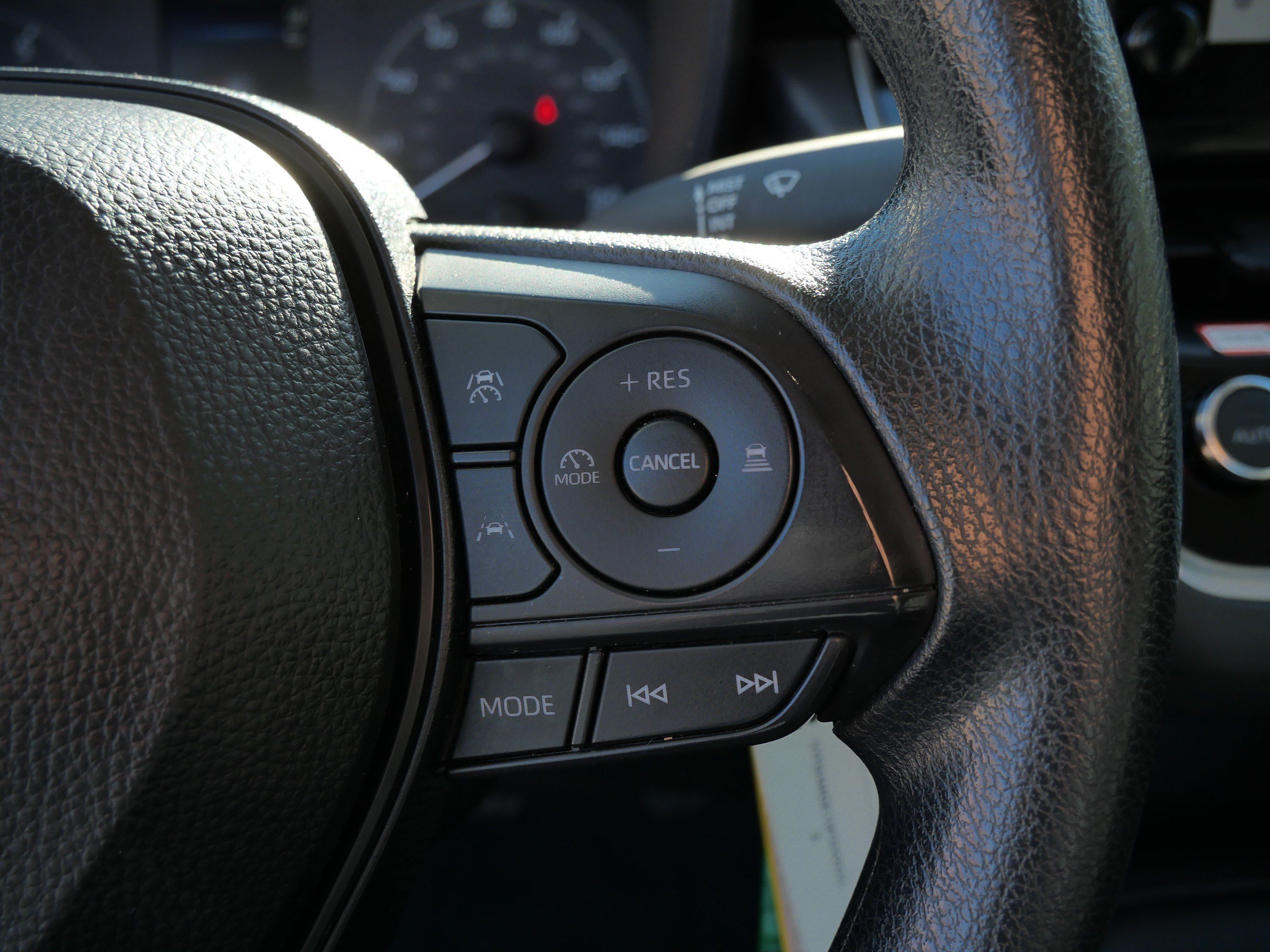 Certified Used 2025 Blueprint Toyota LE image 28